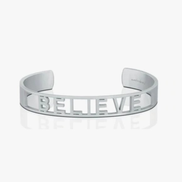 MantraBand Believe Statement Bracelet - Picture 1 of 3